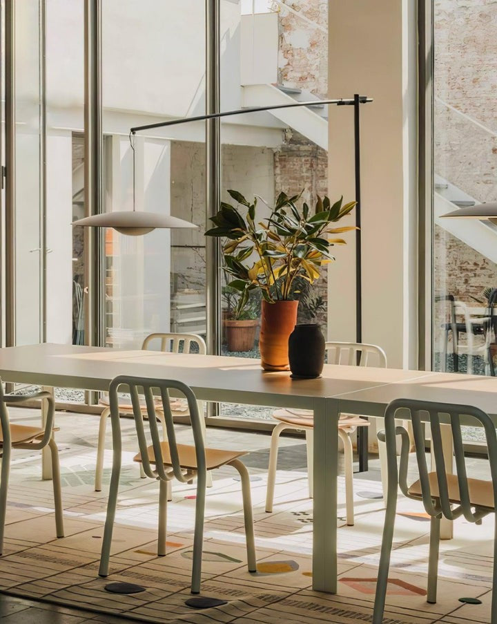 Adjustable Aluminum LED Directional Floor Lamp