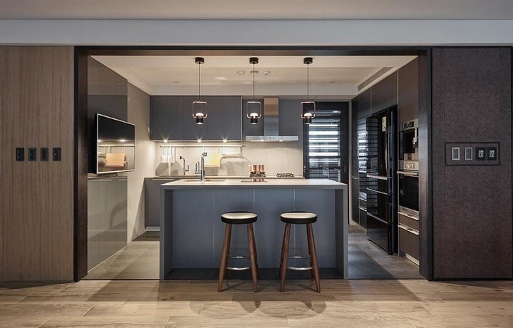 Adjustable Frosted Glass Pendant Ceiling Light