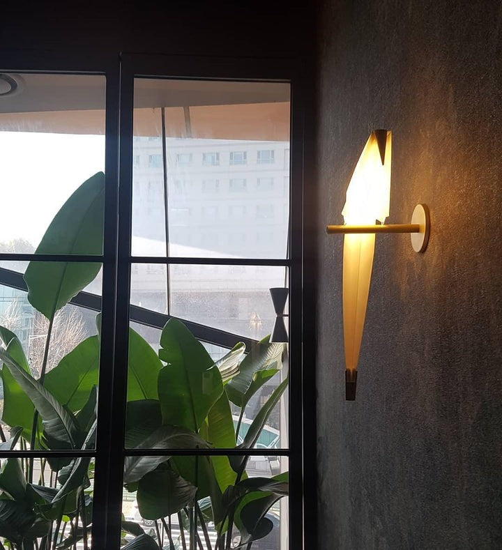 Bird Branch Adjustable LED Wall Lamp