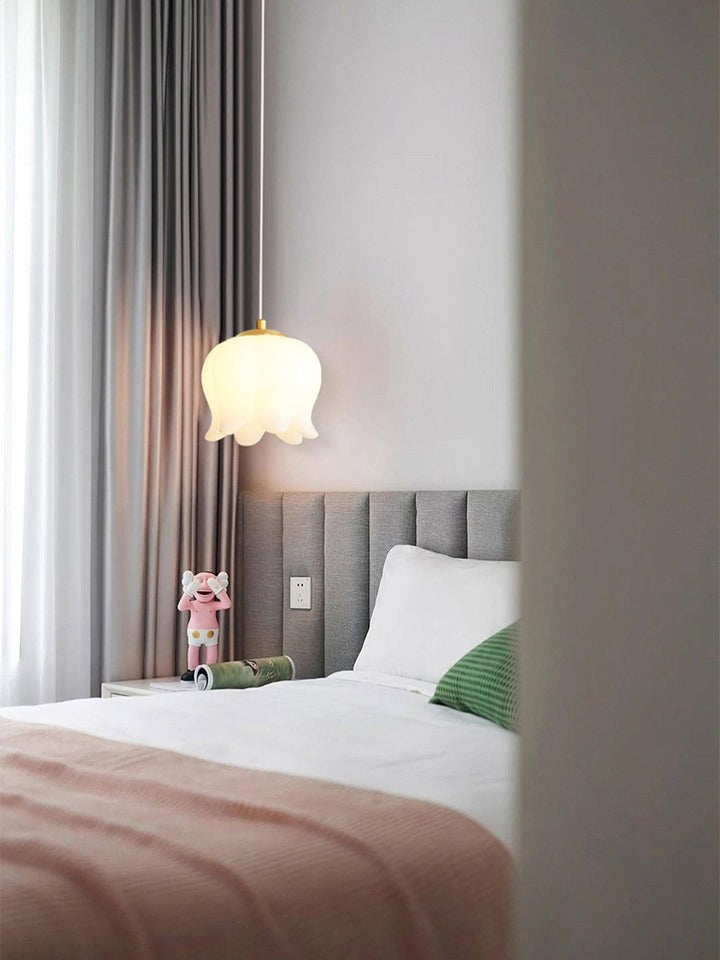 Floral Petal LED Pendant Light – Modern Scandinavian Ceiling Fixture