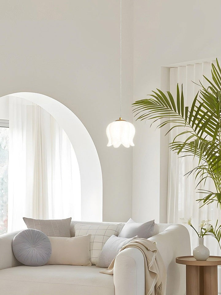 Floral Petal LED Pendant Light – Modern Scandinavian Ceiling Fixture