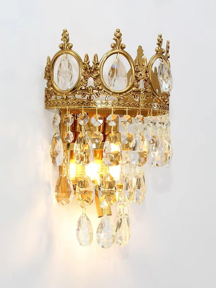 Hand-Cut Crystal Droplet Wall Sconce in Brass Finish