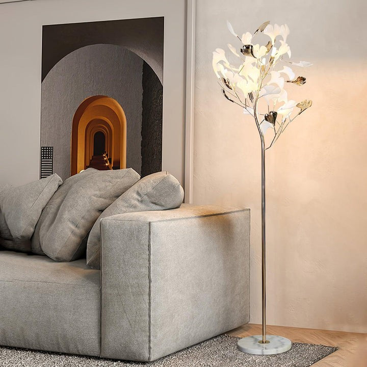 Nature-Inspired Ginkgo Leaf Floor Lamp – Ambient Lighting