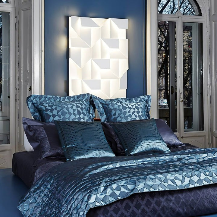 Rechargeable LED Aluminum Wall Sconce in Matte White