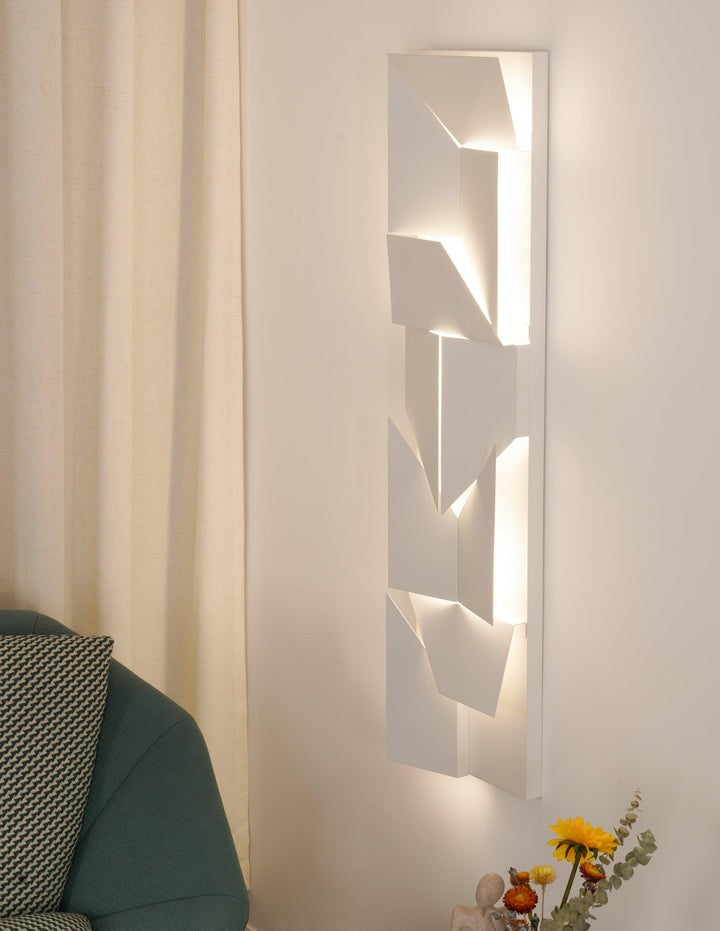 Rechargeable LED Aluminum Wall Sconce in Matte White