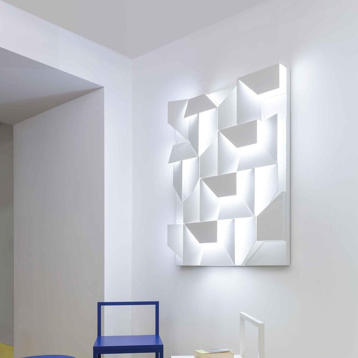 Rechargeable LED Aluminum Wall Sconce in Matte White