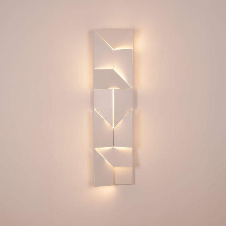 Rechargeable LED Aluminum Wall Sconce in Matte White