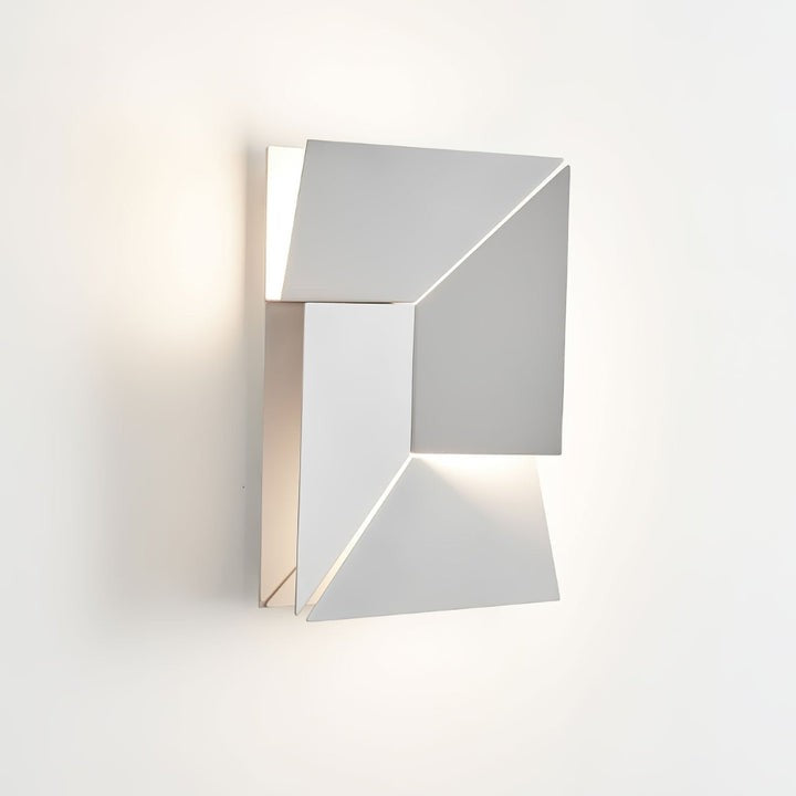 Rechargeable LED Aluminum Wall Sconce in Matte White