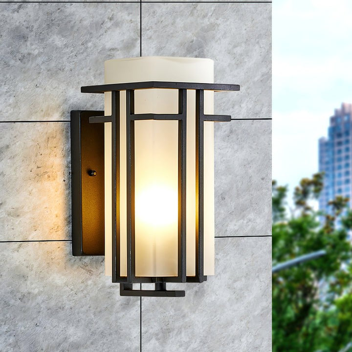 Retro Iron Outdoor Wall Sconce – Rustproof IP65 Wall Light