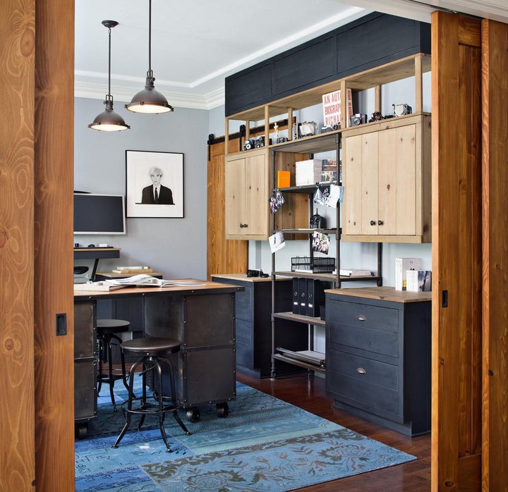 Rustic Country-Style Industrial Metal Pendant Light