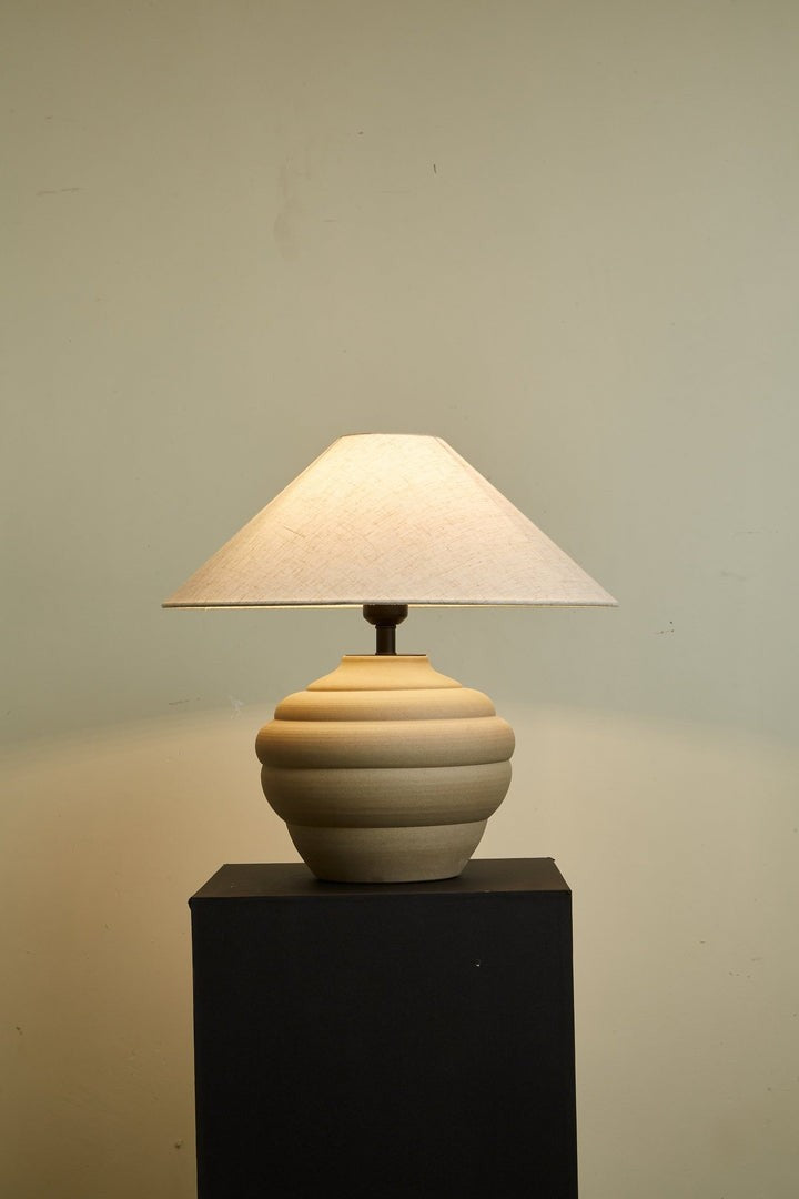 Textured Ceramic Ripple Table Lamp