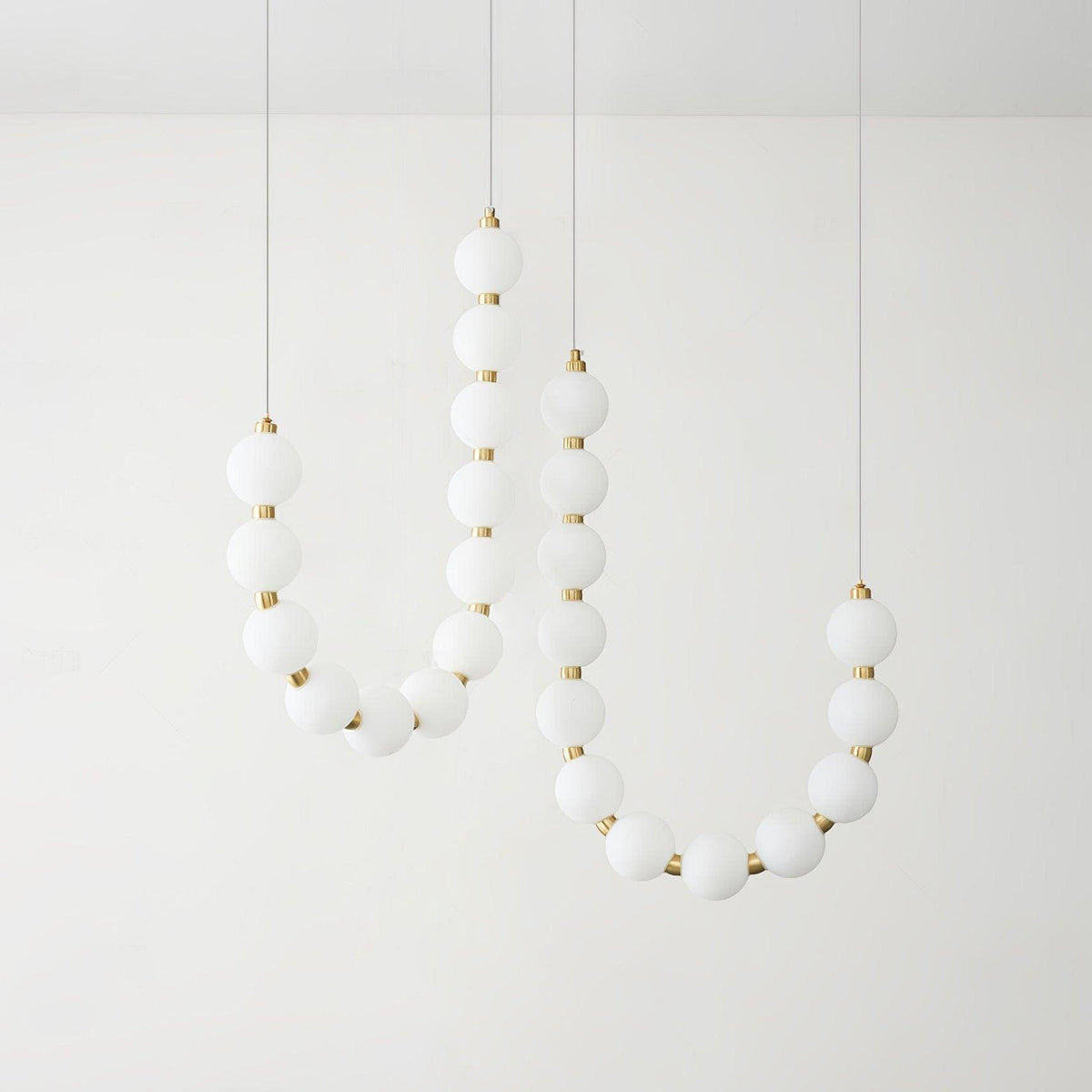 Acrylic Pearl Necklace Chandelier