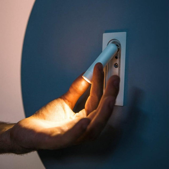 360° Rotating Wall-Mounted LED Reading Light