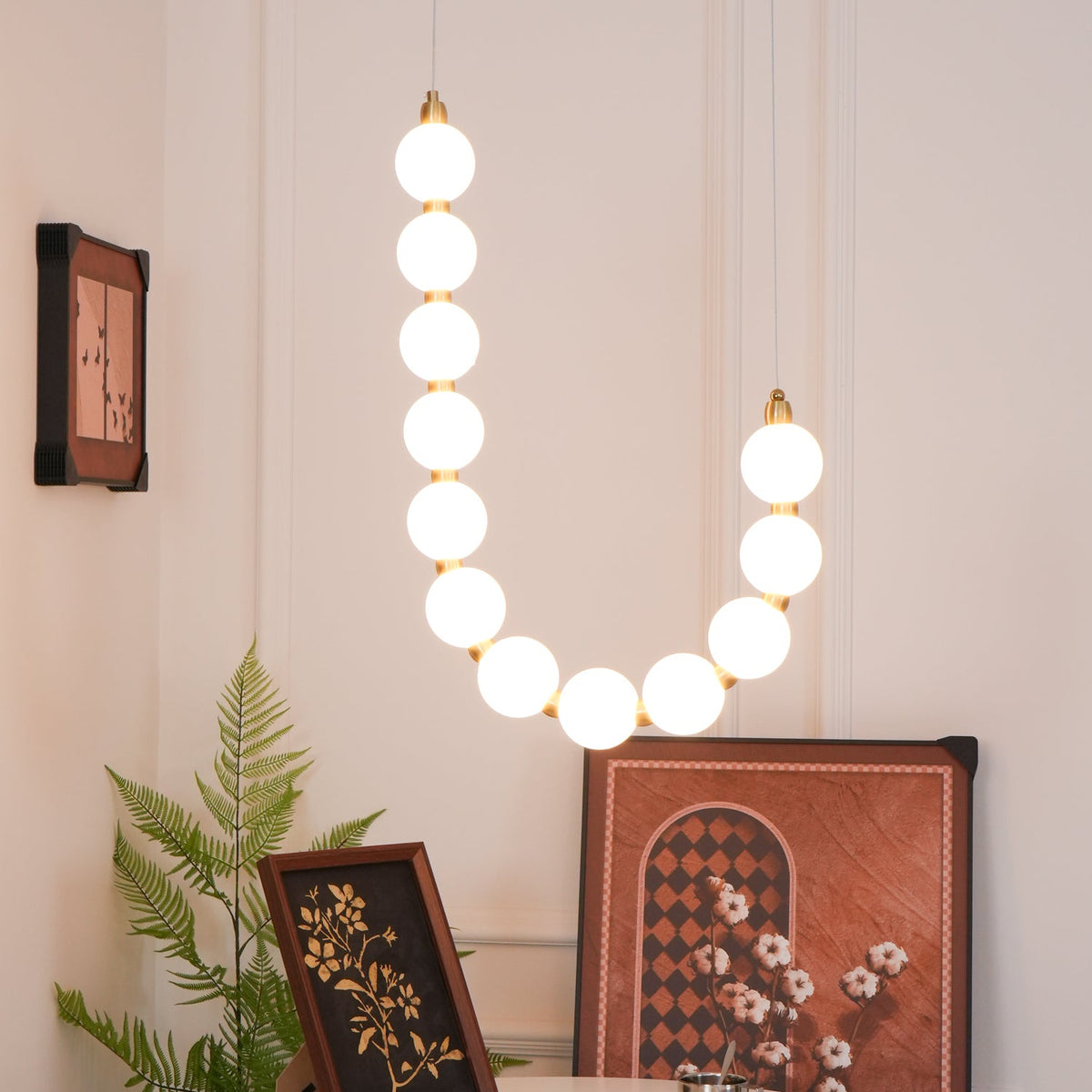 Acrylic Pearl Necklace Chandelier