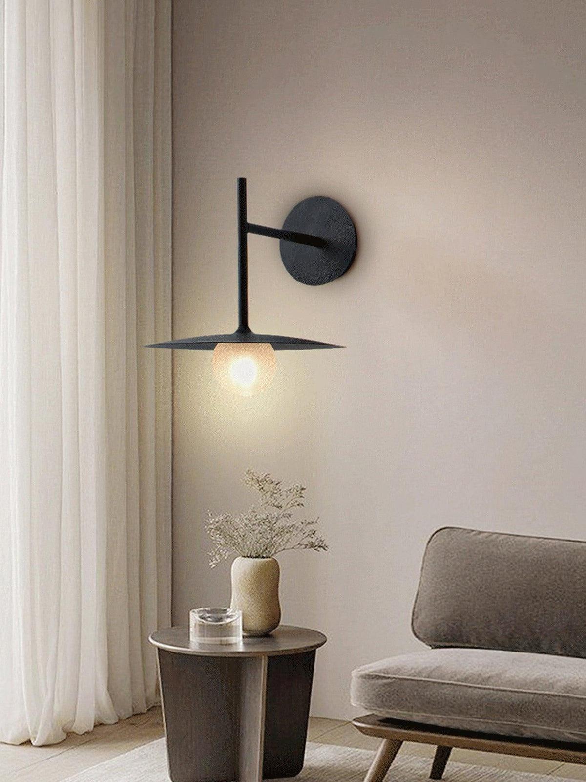 Gea Iron Wall Lamp