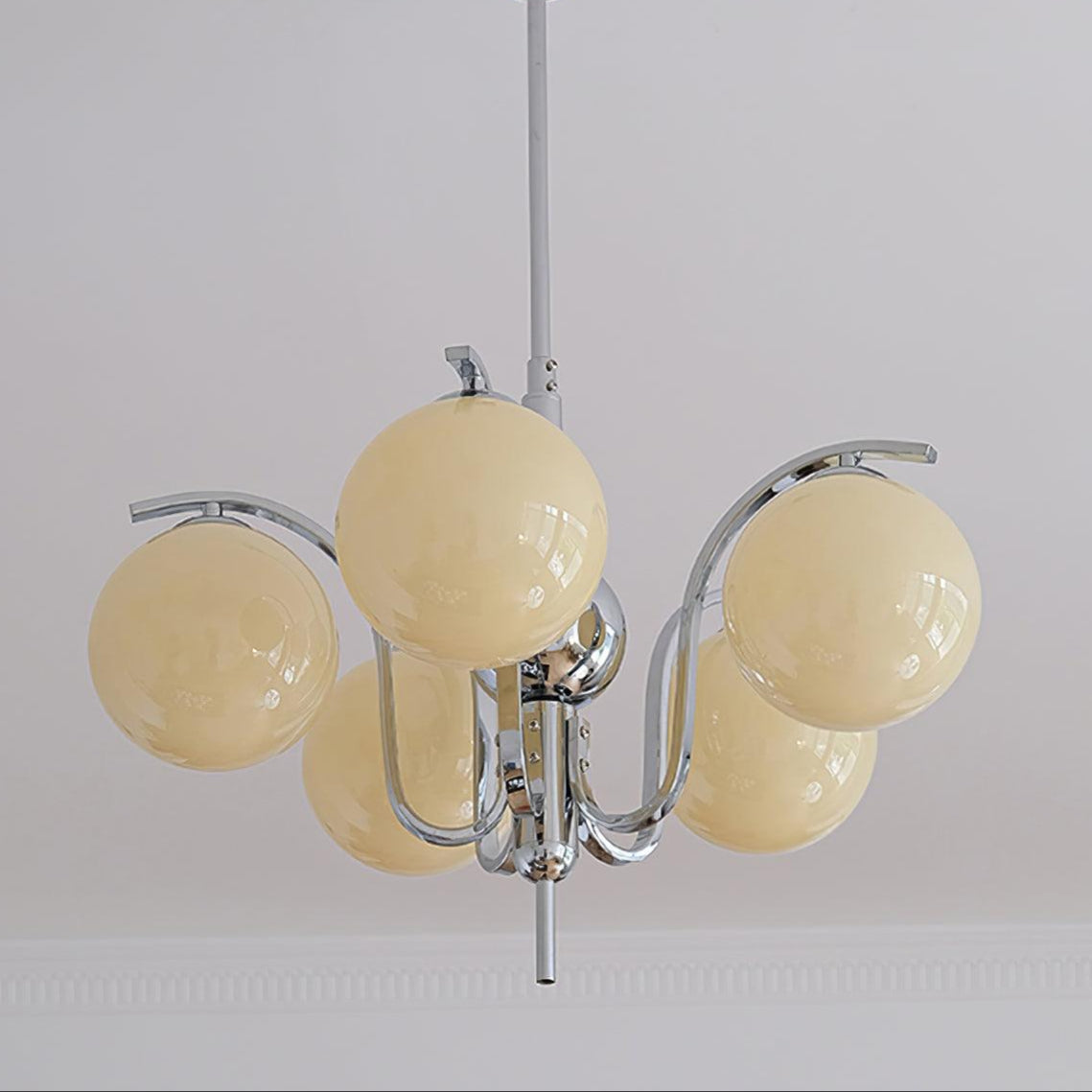 Modo Deco Chandelier