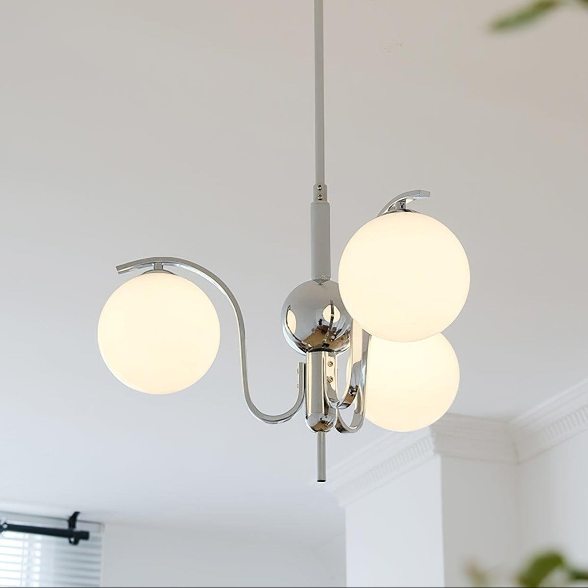 Modo Deco Chandelier