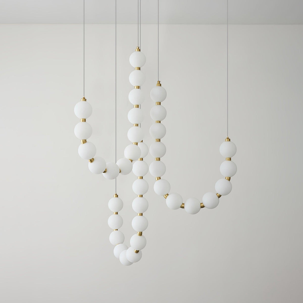 Acrylic Pearl Necklace Chandelier