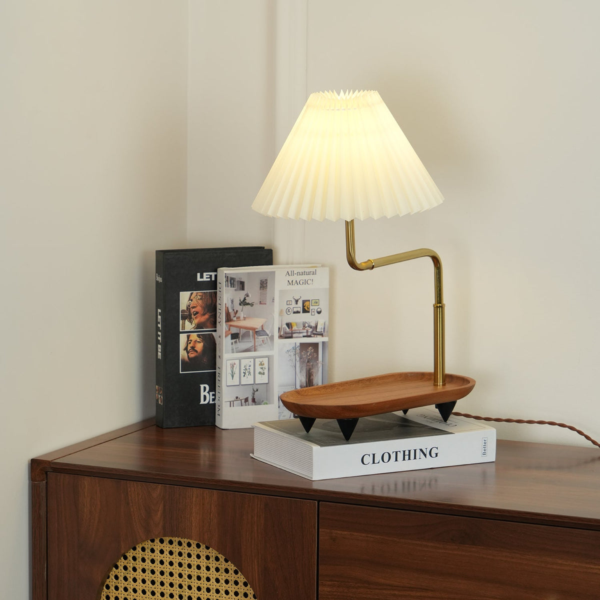 Pia TL Table Lamp