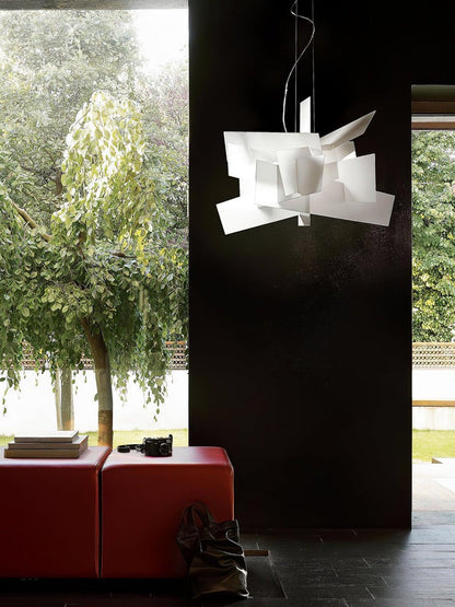 Dynamic Geometric Web Pendant Light
