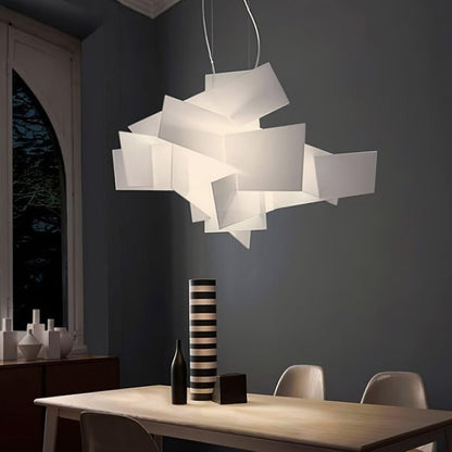 Dynamic Geometric Web Pendant Light