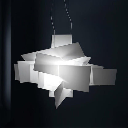 Dynamic Geometric Web Pendant Light