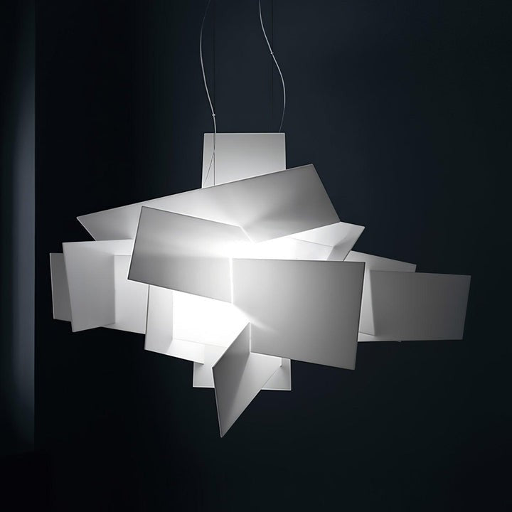Dynamic Geometric Web Pendant Light