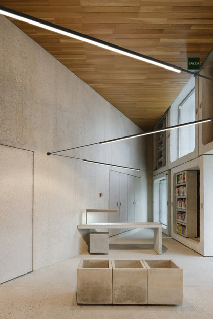 Belto Linear Pendant Light