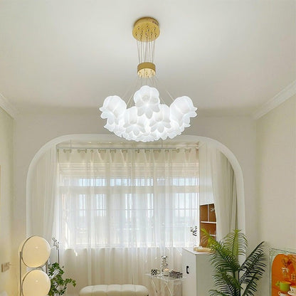 Floral Petal LED Pendant Light – Modern Scandinavian Ceiling Fixture