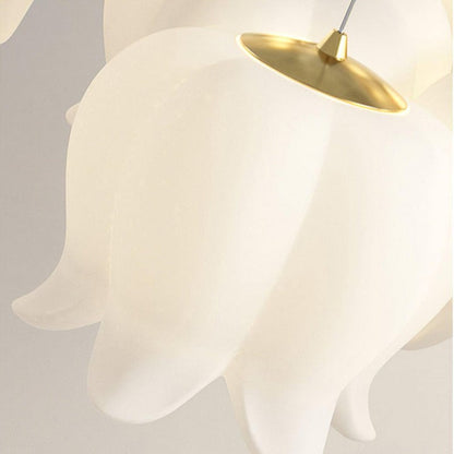 Floral Petal LED Pendant Light – Modern Scandinavian Ceiling Fixture