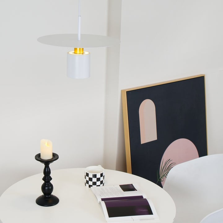 Halo Adjustable Metal Pendant Lamp – Glare-Free LED Ceiling Light