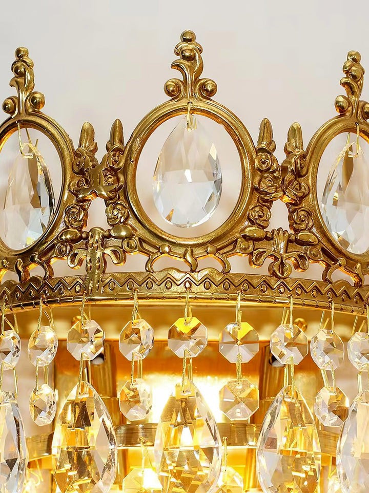 Hand-Cut Crystal Droplet Wall Sconce in Brass Finish