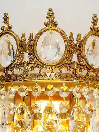 Hand-Cut Crystal Droplet Wall Sconce in Brass Finish