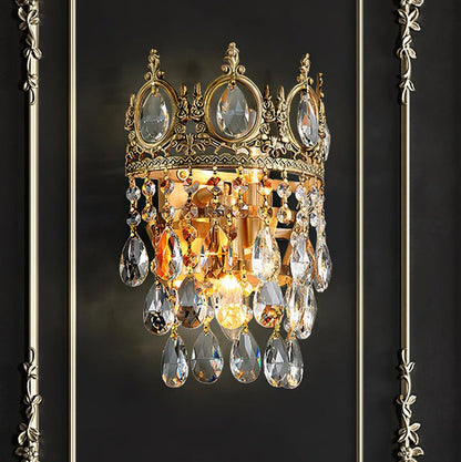 Hand-Cut Crystal Droplet Wall Sconce in Brass Finish