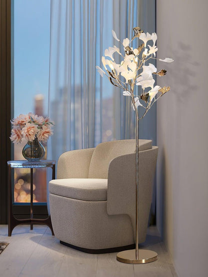 Nature-Inspired Ginkgo Leaf Floor Lamp – Ambient Lighting