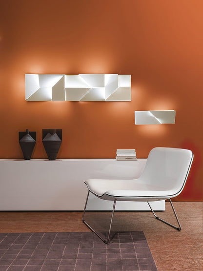 Rechargeable LED Aluminum Wall Sconce in Matte White