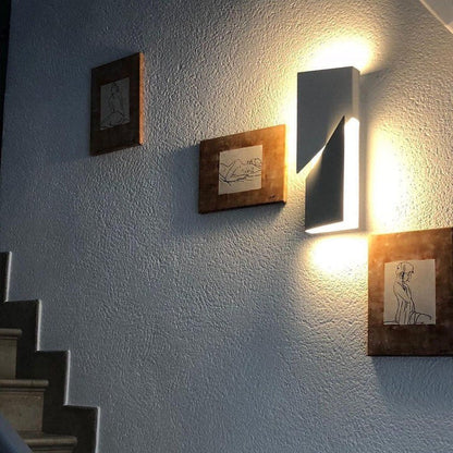 Rechargeable LED Aluminum Wall Sconce in Matte White