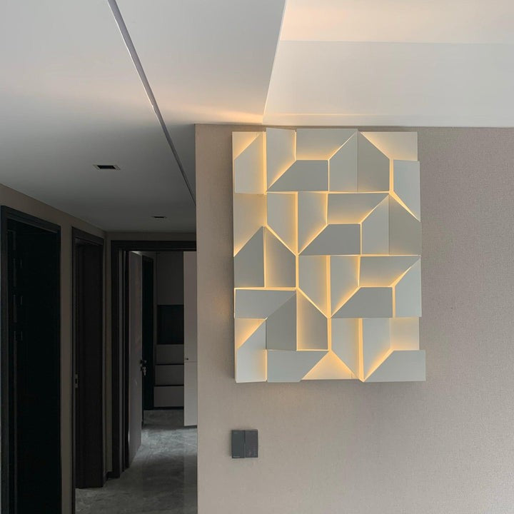 Rechargeable LED Aluminum Wall Sconce in Matte White