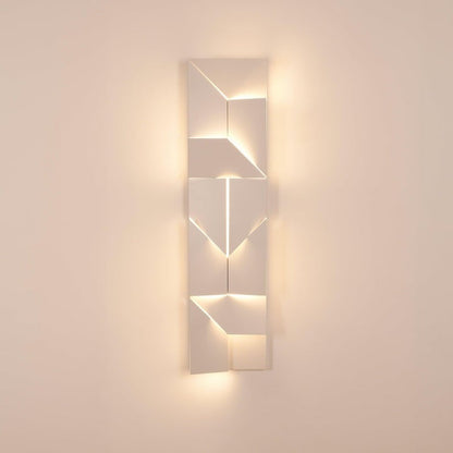 Rechargeable LED Aluminum Wall Sconce in Matte White