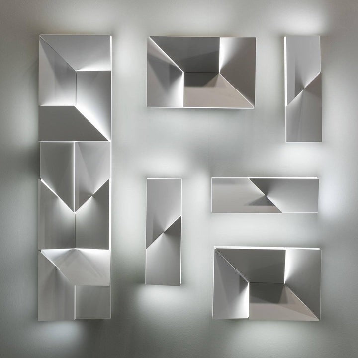 Rechargeable LED Aluminum Wall Sconce in Matte White