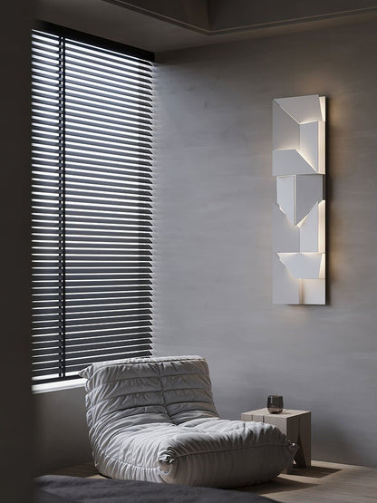 Rechargeable LED Aluminum Wall Sconce in Matte White