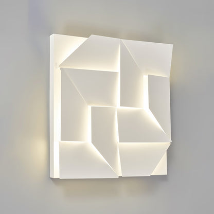 Rechargeable LED Aluminum Wall Sconce in Matte White
