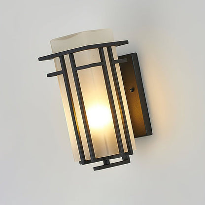 Retro Iron Outdoor Wall Sconce – Rustproof IP65 Wall Light