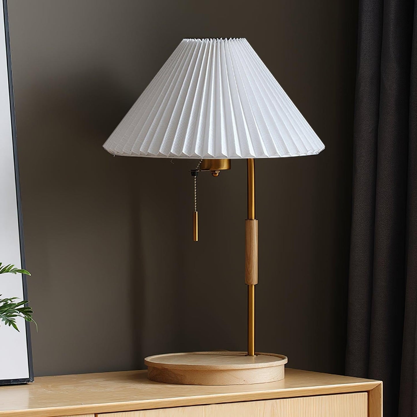 Retro Mahogany Table Lamp with Brass Accent