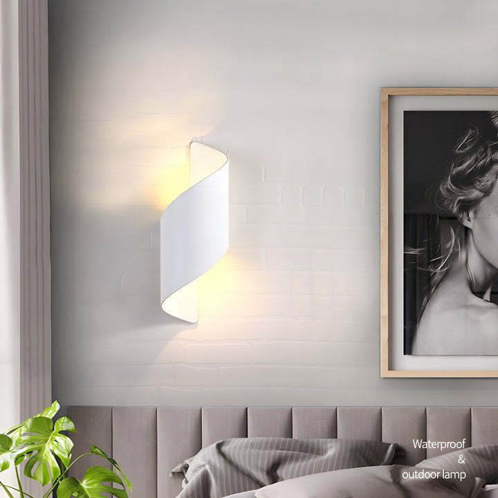 Ribbon-Style Dual LED Wall Sconce in Black and Gold