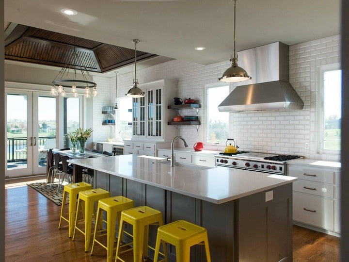Rustic Country-Style Industrial Metal Pendant Light