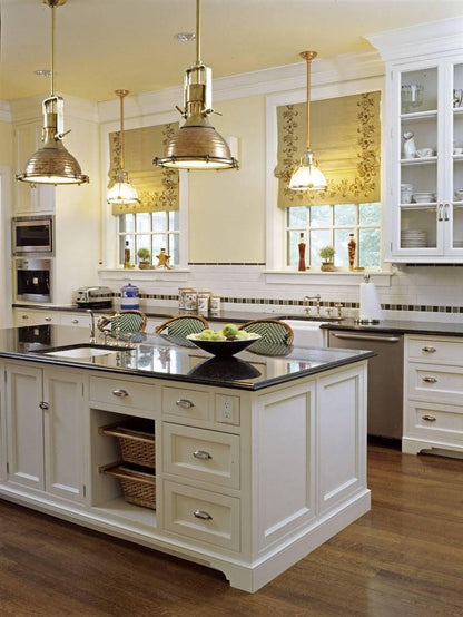 Rustic Country-Style Industrial Metal Pendant Light