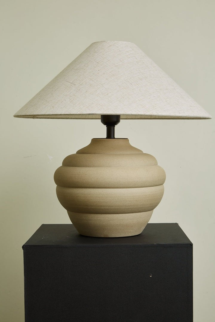 Textured Ceramic Ripple Table Lamp